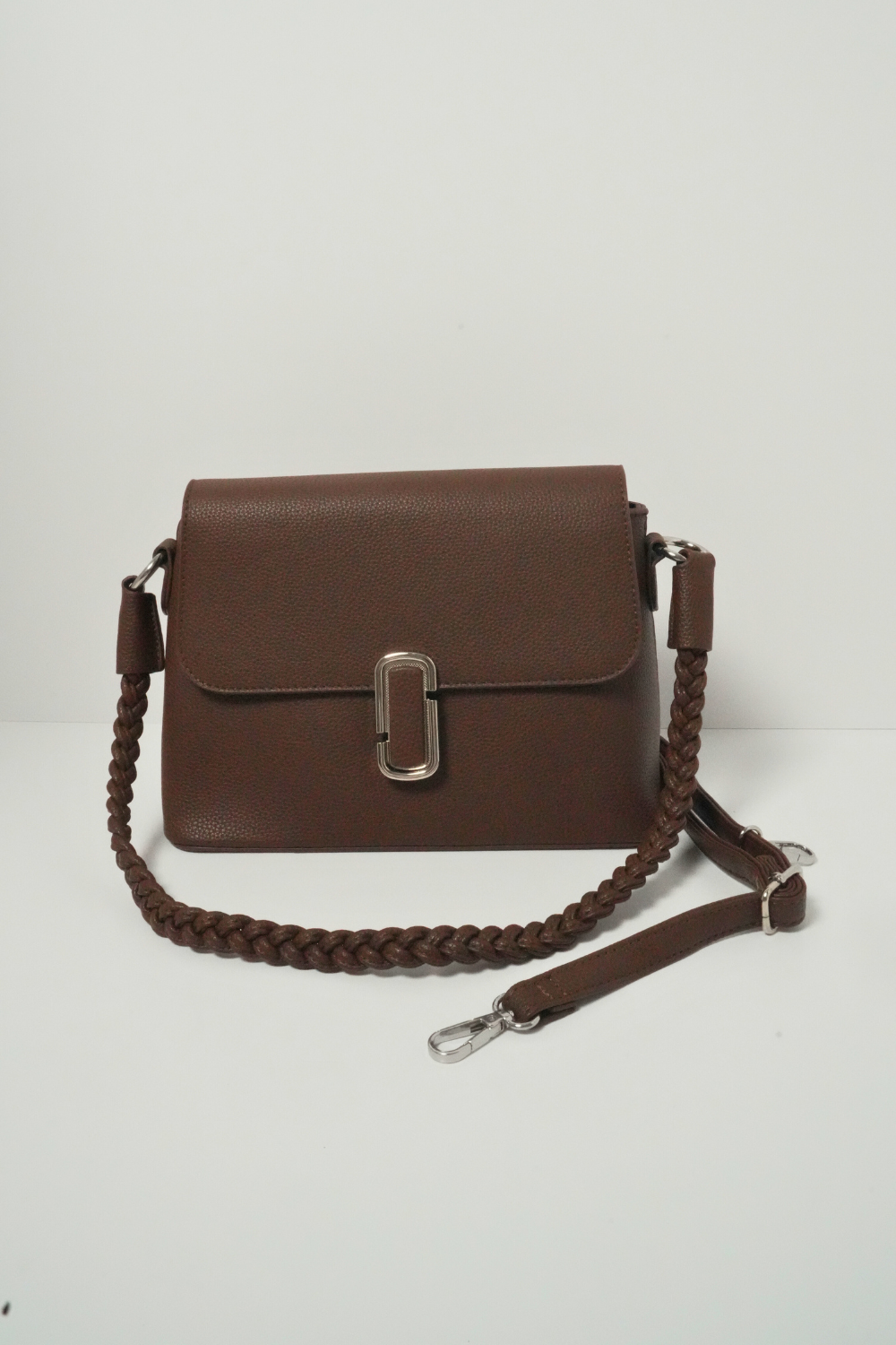 Ref 8209